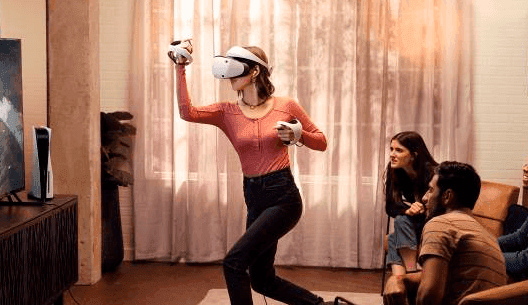 Gafas de realidad virtual PlayStation VR2 Sense™ + Horizon Call of the Mountain Siente la nueva realidad