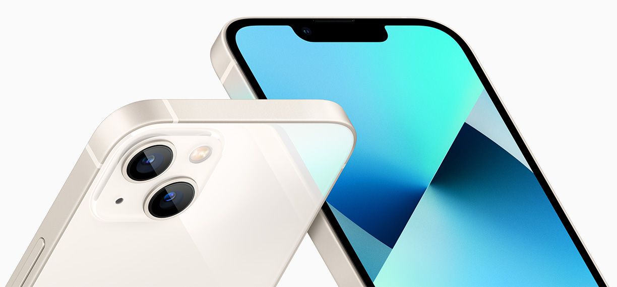  iPhone 13 en color medianoche