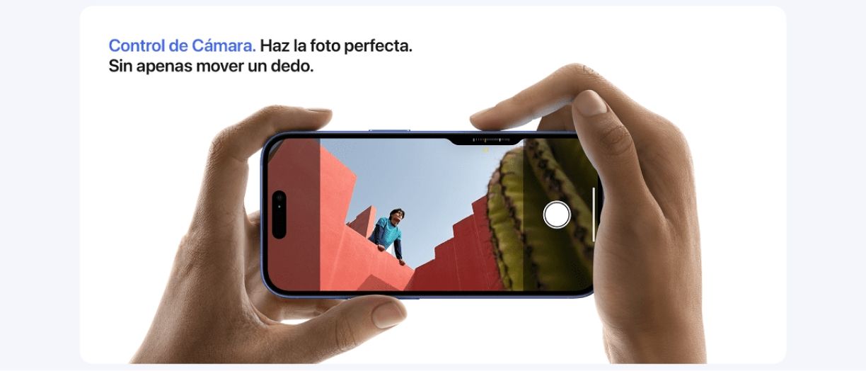 Vista trasera del iPhone 16 en los cinco acabados disponibles (negro, blanco, rosa, verde azulado y azul ultramar) que muestra el sistema avanzado de cámara dual elevado y el logotipo de Apple en el centro