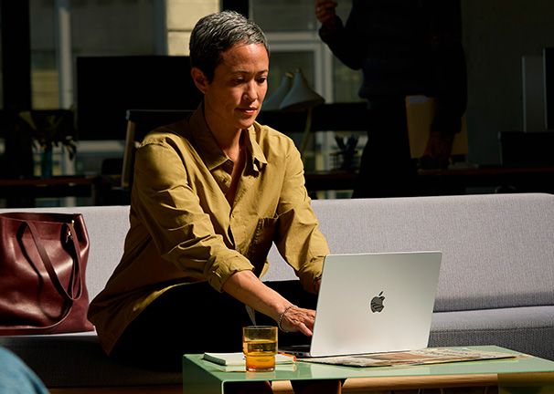 MacBook Pro 16 M4 - Hasta 24 horas de autonomía MacBook Pro 16 M4 Hasta 24 horas de autonomía