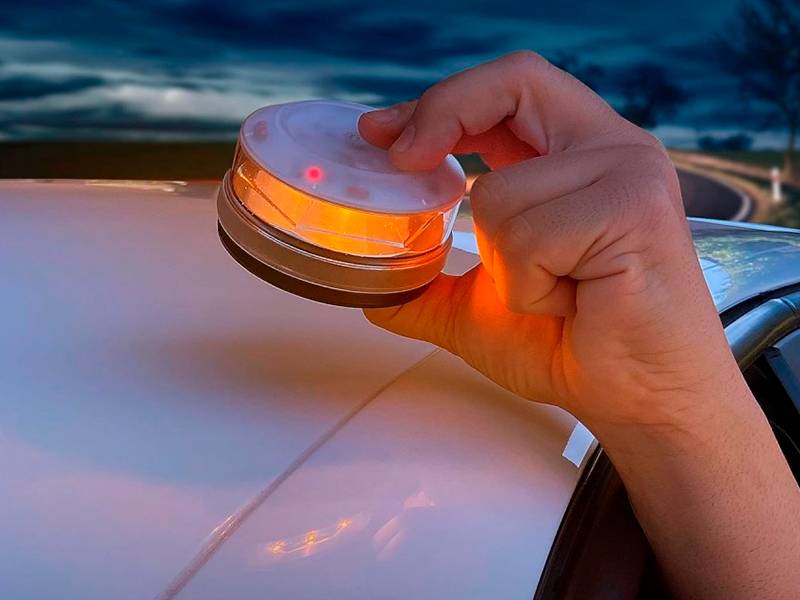 Baliza de emergencia conectada Blueshield SOSTraffic Más visible