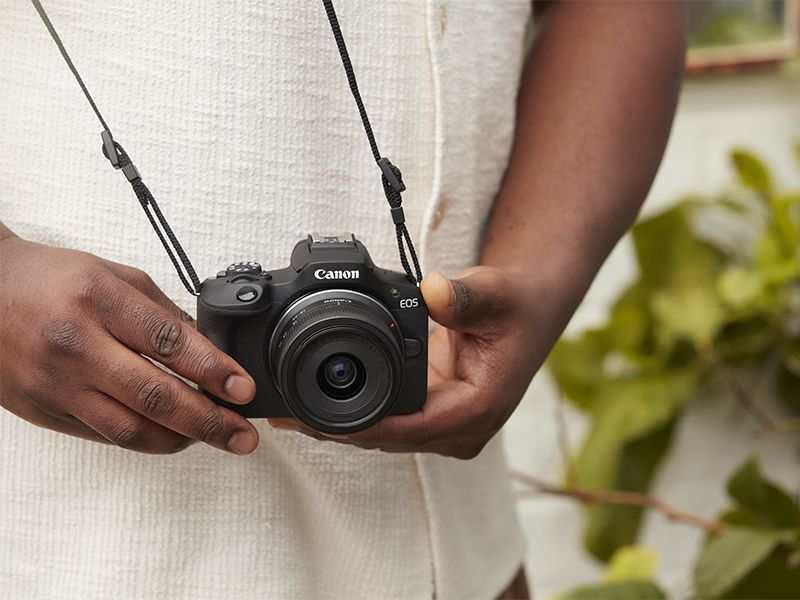 Cámara de fotos digital Canon EOS R100 - Un sensor más grande Cámara de fotos digital Canon EOS R100 Un sensor más grande