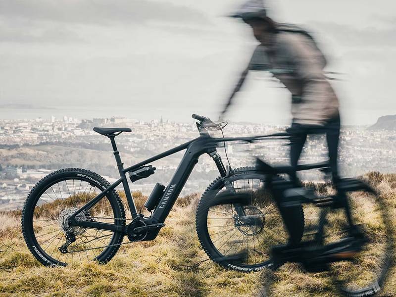 Bicicleta eléctrica Grand Canyon:ON AL 7 Talla M - Resistente cuadro de aluminio Bicicleta eléctrica Grand Canyon:ON AL 7 Talla M Resistente cuadro de aluminio