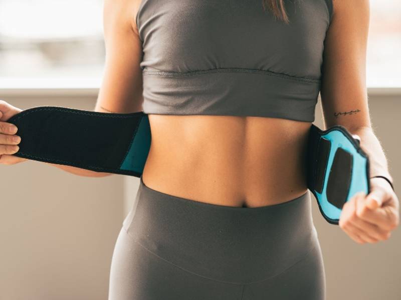 Cinturón de Electroestimulación Muscular Compex Corebelt 5.0 Talla L/XL - Ajuste perfecto para maximizar la eficacia Cinturón de Electroestimulación Muscular Compex Corebelt 5.0 Talla L/XL Ajuste perfecto para maximizar la eficacia