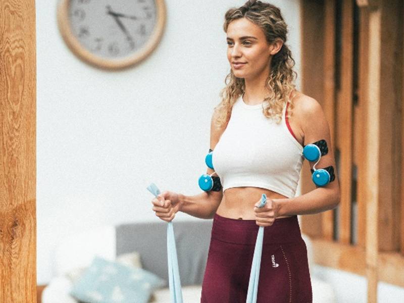 Electroestimulador muscular Compex Fit 5.0 App Compex Coach: tu guía personal