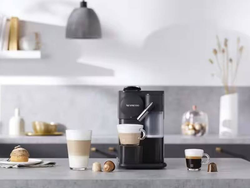 Cafetera De'Longhi Lattissima One - La cafetera perfecta para disfrutar del café en casa Cafetera De'Longhi Lattissima One La cafetera perfecta para disfrutar del café en casa
