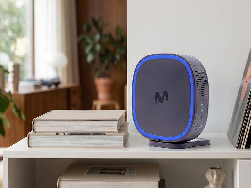 Amplificador Movistar WiFi 7 - Potencia que se expande. Conexión que se siente Amplificador Movistar WiFi 7 Potencia que se expande. Conexión que se siente