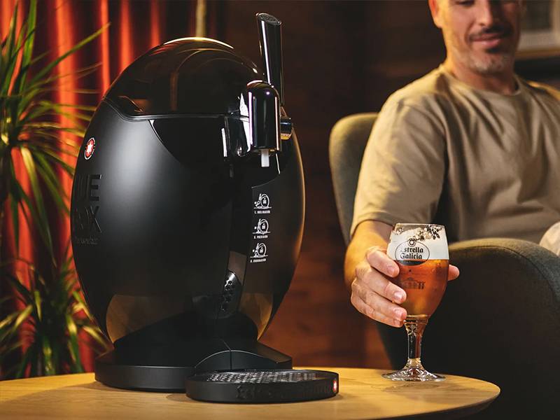 Tirador de cerveza Huebox de Estrella Galicia - Sistema de frío con compresor 0-5 ºC Tirador de cerveza Huebox de Estrella Galicia Sistema de frío con compresor 0-5 ºC