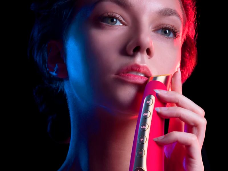 Dispositivo de cuidado facial Foreo FAQ 102 Power-RF