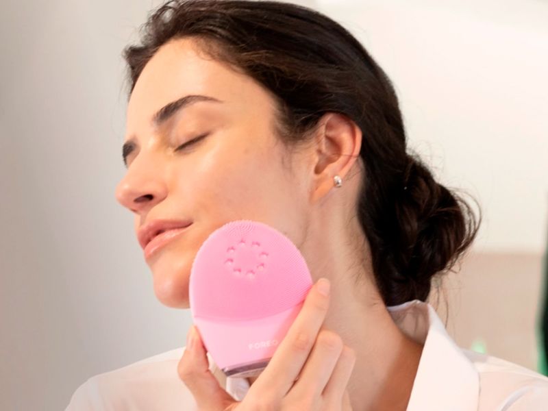 Dispositivo de limpieza facial Foreo LUNA 4 plus Silicona ultra higiénica