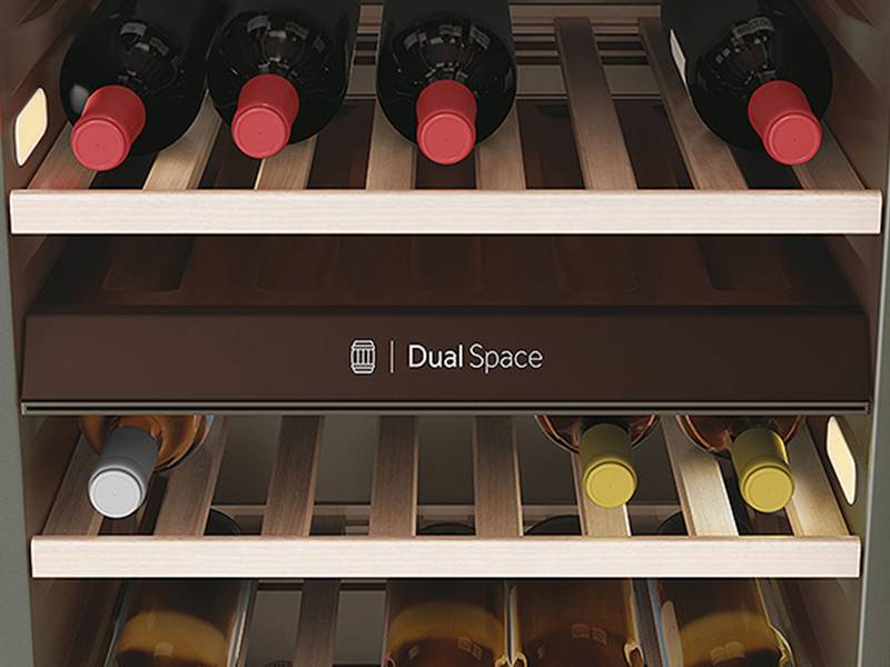 Vinoteca Haier 77 botellas HWS77GDAU1 - Doble zona de temperatura Vinoteca Haier 77 botellas HWS77GDAU1 Doble zona de temperatura