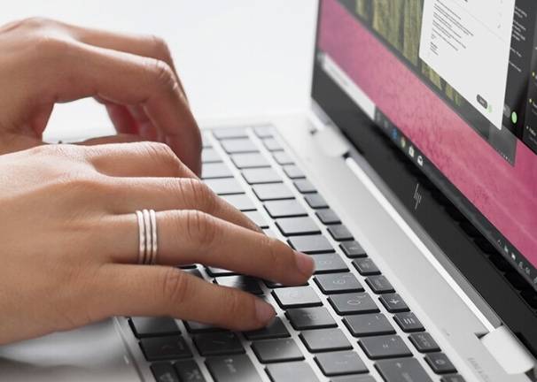 HP EliteBook 830 G7 reacondicionado Diseñado para el trabajo y siempre listo para la diversión