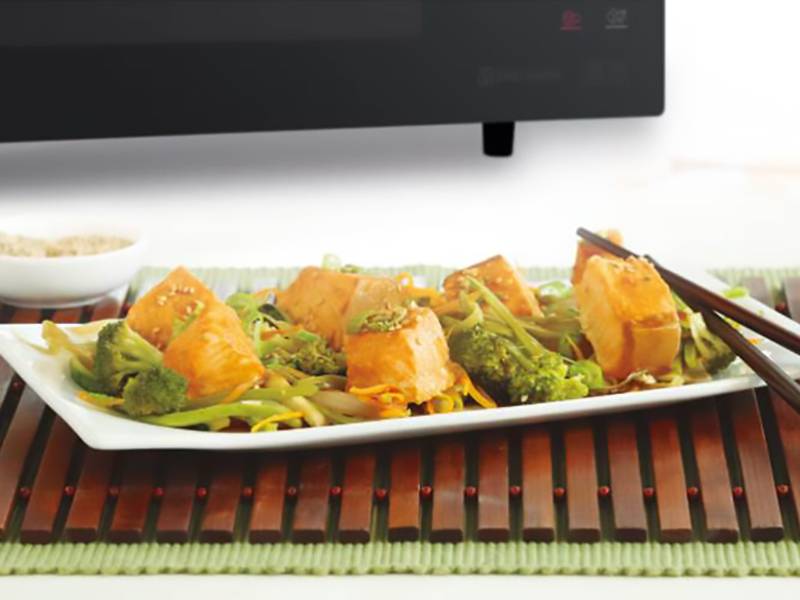 Microondas LG MJ3965BPS Calidad y sabor en tus platos