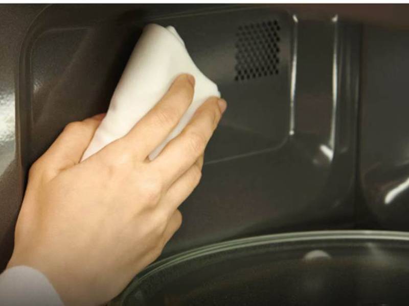 Microondas LG MJ3965BPS - EasyClean™ 99% antibacterial Microondas LG MJ3965BPS EasyClean™ 99% antibacterial