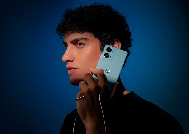 Motorola Edge 50 Fusión - Carga TurboPower™ superrápida de 68 W Motorola Edge 50 Fusión Carga TurboPower™ superrápida de 68 W