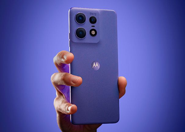 Motorola Edge 50 Pro Diseño perfectamente equilibrado