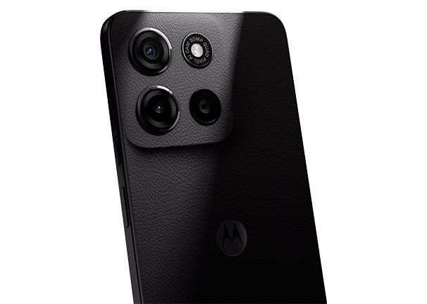 Motorola Moto G15 precio. Sistema de cámaras de 50 MP 1 y objetivo ultra gran angular