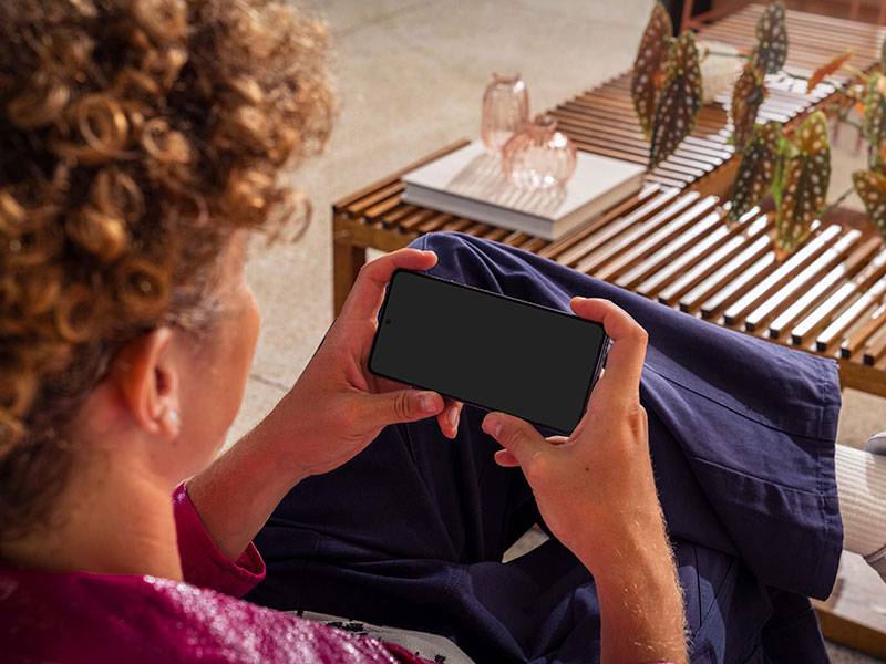 Motorola Moto G86 Power 5G 512 GB Pantalla de 6,67" Super HD ultrabrillante  + Dolby Atmos ®