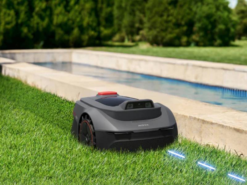 Robot cortacésped MOVA ViAX 300 - Corte en el límite y dentro del límite Robot cortacésped MOVA ViAX 300 Corte en el límite y dentro del límite