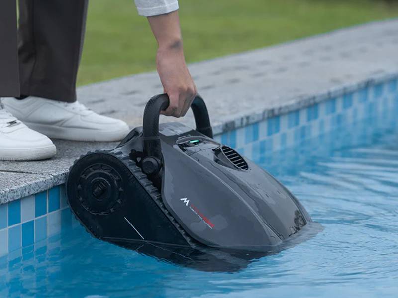 Robot limpiapiscinas MOVA Diver A10 - Ligero y fácil de manejar Robot limpiapiscinas MOVA Diver A10 Ligero y fácil de manejar