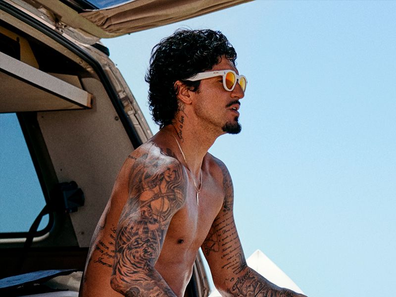 Gafas IA Oakley Meta HSTN PRIZM Polar montura estándar Potentes altavoces perfectamente integrados en la montura
