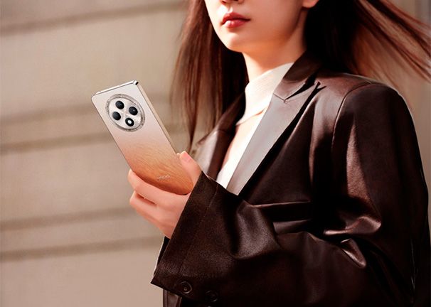 OPPO Reno12 FS 5G Un diseño renovado a la última moda, para ser Trending Topic