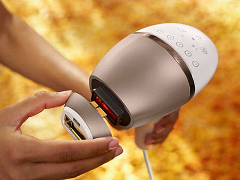 Depiladora de luz pulsada Philips Lumea S8000 BRI945-00 - Potencia y durabilidad que marcan la diferencia Depiladora de luz pulsada Philips Lumea S8000 BRI945-00 Potencia y durabilidad que marcan la diferencia