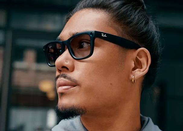 Gafas IA Ray-Ban Meta Wayfarer Transitions montura estándar - Cristales Transitions® verde G15 Gafas IA Ray-Ban Meta Wayfarer Transitions montura estándar Cristales Transitions® verde G15