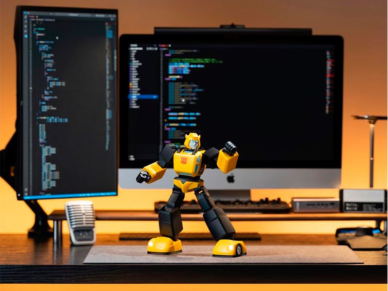 Robot Robosen Flagship Bumblebee G1 Movilidad excepcional