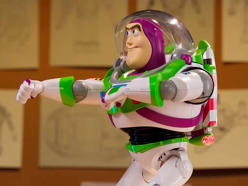 Robot Robosen Buzz Lightyear 2 modos de programación