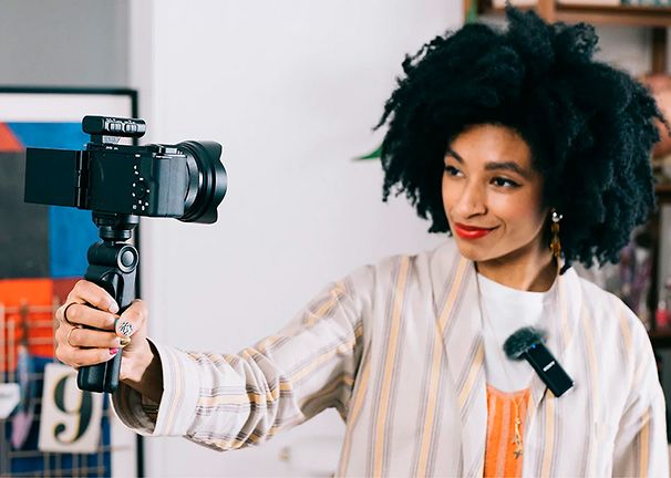 Cámara de fotos digital Sony ZV-E10L - Graba alta calidad de sonido Cámara de fotos digital Sony ZV-E10L Graba alta calidad de sonido