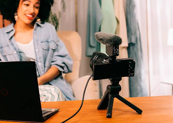 Cámara de fotos digital Sony ZV-E10L - Sesiones de streaming instantáneo Cámara de fotos digital Sony ZV-E10L Sesiones de streaming instantáneo