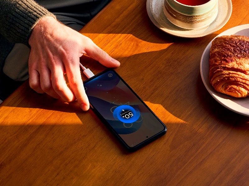 TCL 60 SE 512 GB Diseñado para durar