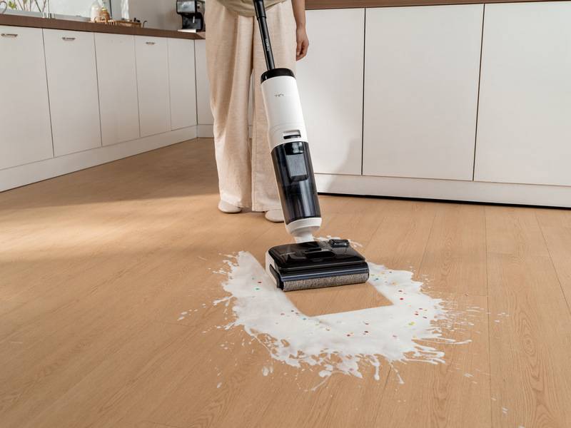 Aspiradora fregona Tineco Floor One i6 Max Pro - 22.000 Pa: aspira y friega a la vez Aspiradora fregona Tineco Floor One i6 Max Pro 22.000 Pa: aspira y friega a la vez
