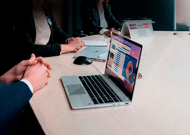 HP 250 G8 Elegante y ligero