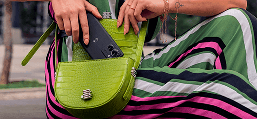 Motorola Edge 40 reacondicionado - Carga ultrarrápida TurboPower™ de 68 W Motorola Edge 40 reacondicionado Carga ultrarrápida TurboPower™ de 68 W