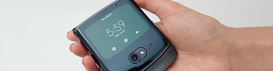 Motorola razr 5G 256 GB negro - Pantalla externa interactiva Motorola razr 5G 256 GB negro Pantalla externa interactiva