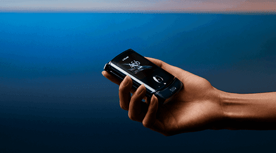 Motorola razr 128 GB negro con funda de regalo Pantalla externa táctil