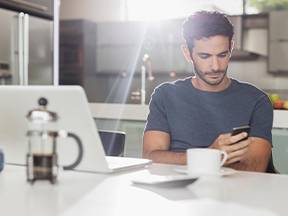 Tecnología fácil para gente comprometida placas solares autoinstalables y kit solar autoinstalable con Tecnología fácil para gente comprometida