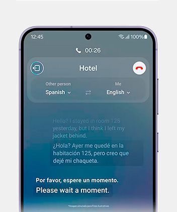 Imagen frontal del Samsung Galaxy S24 encendido sobre fondo blanco