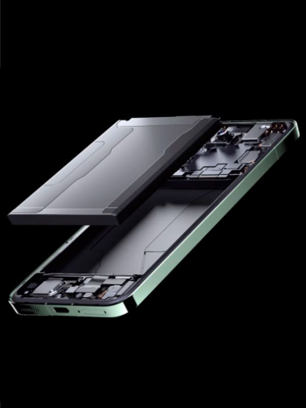 Xiaomi 13 en color negro con acabado elegante y moderno