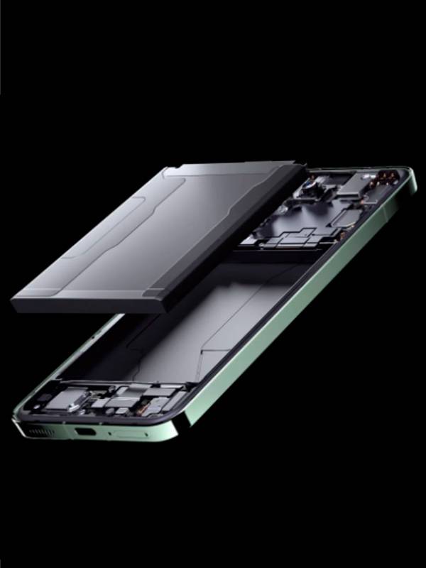 Xiaomi 13 en color negro con acabado elegante y moderno